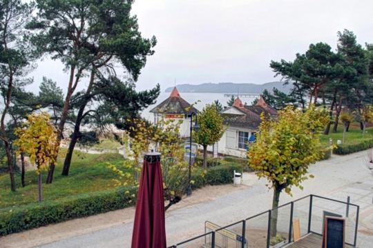 Strandvilla Aegir Mit Ostseeblick 빈츠 외부 사진