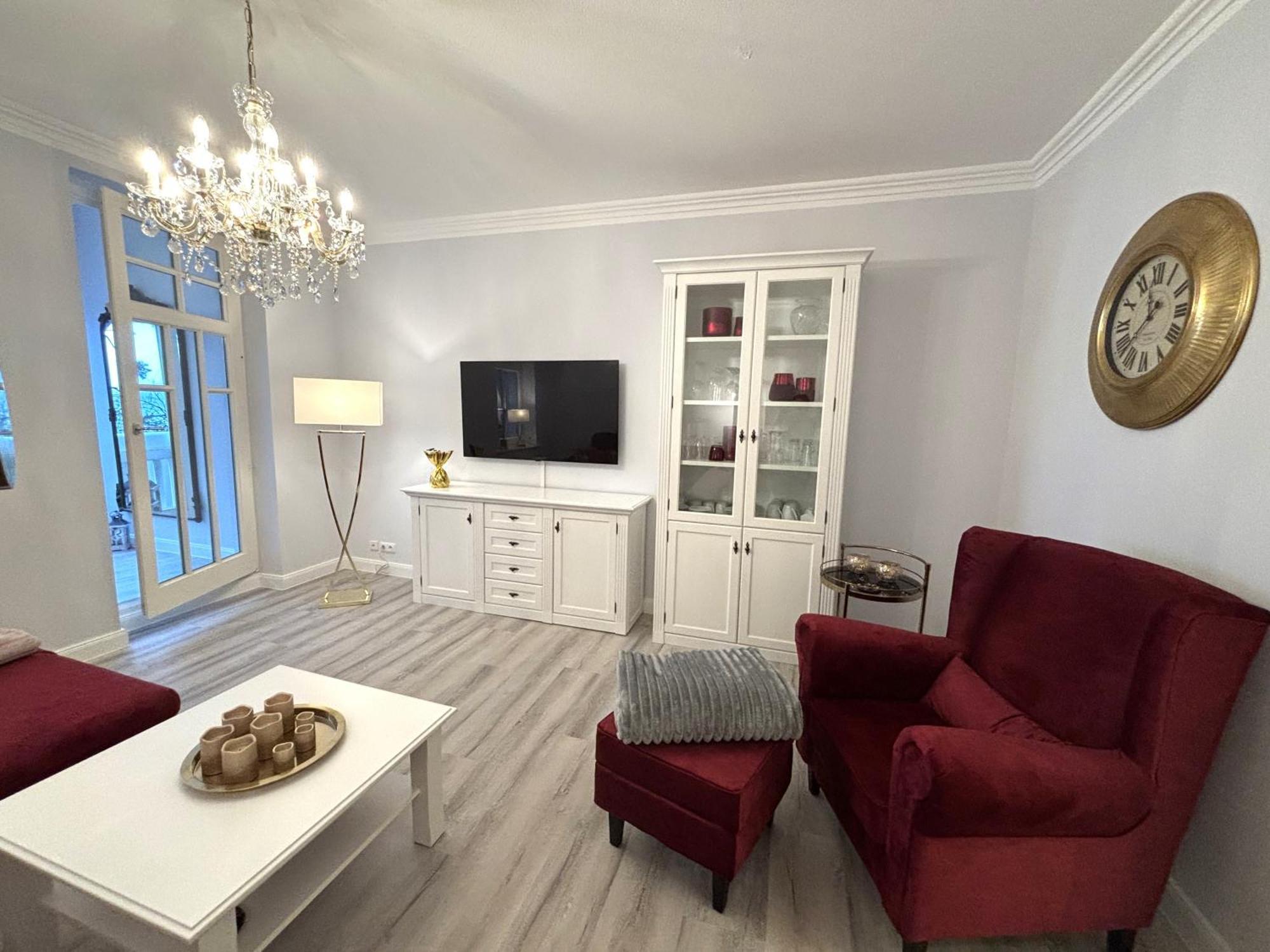 Strandvilla Aegir Mit Ostseeblick 빈츠 외부 사진